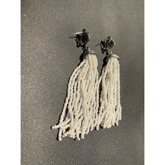BCBG MaxAzria dangle white Seed beaded Tassel earrings with silver/cz . NWOT - Picture 5 of 15